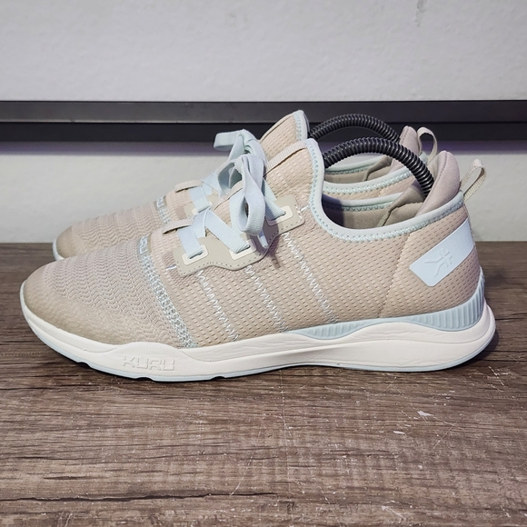Kuru Stride Move Women's Athletic Shoes Size 9 Medium Sand/Mist Blue - Picture 1 of 9